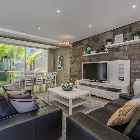 Lux 31 Villa *